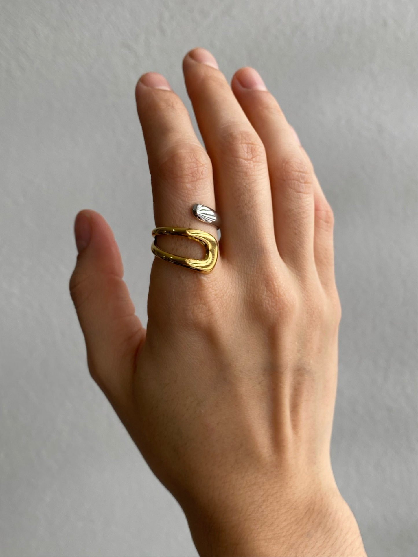 ANILLO CRUZADO BICOLOR AC INOX