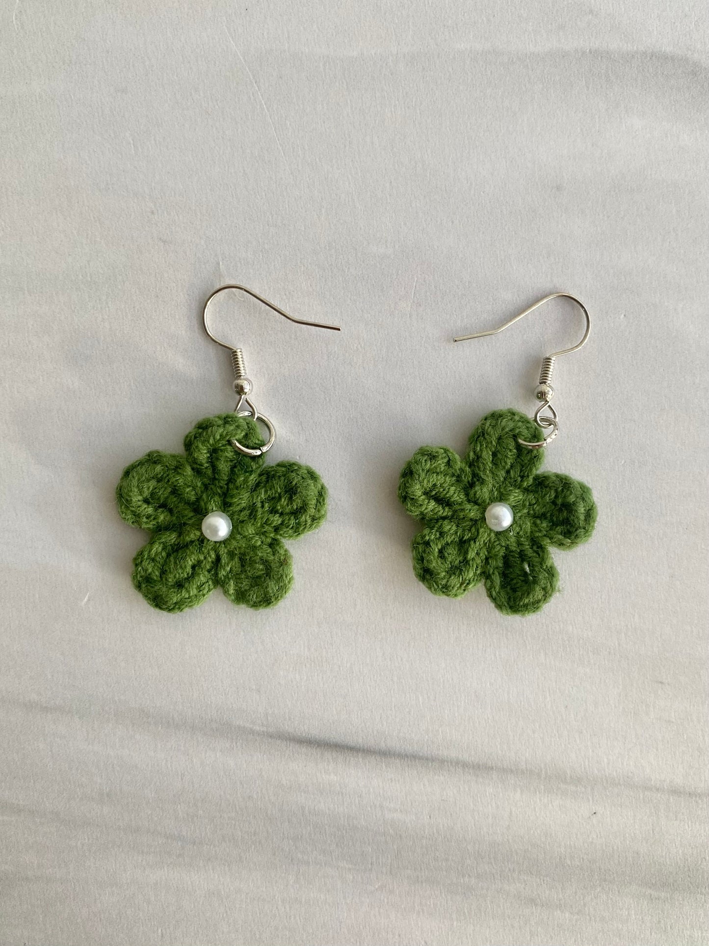 ARETES FLOR CROCHET MINI