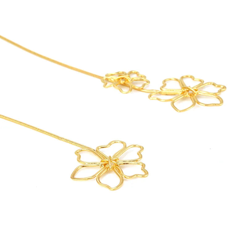 COLLAR EXTRA LARGO FLOR