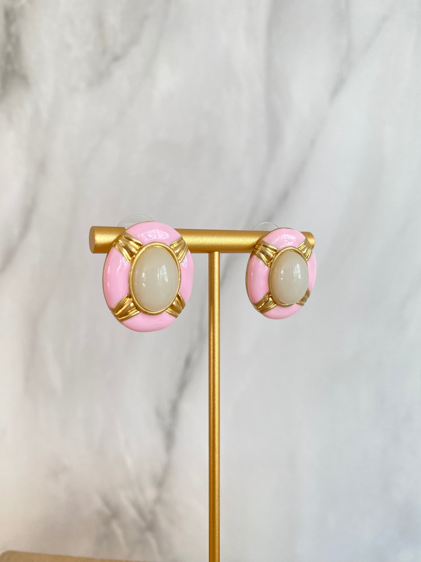 ARETES ESTILO VINTAGE ROSA