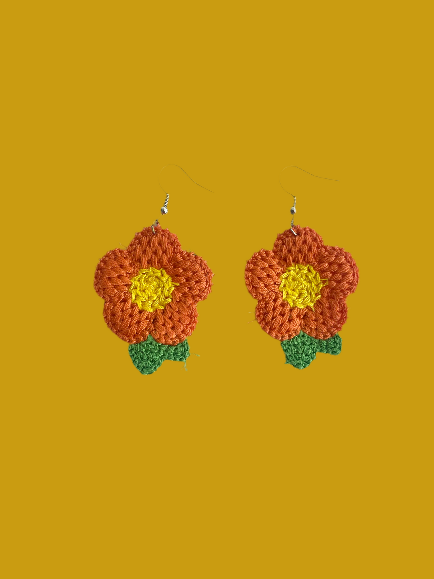 ARETES FLOR CROCHET GDE