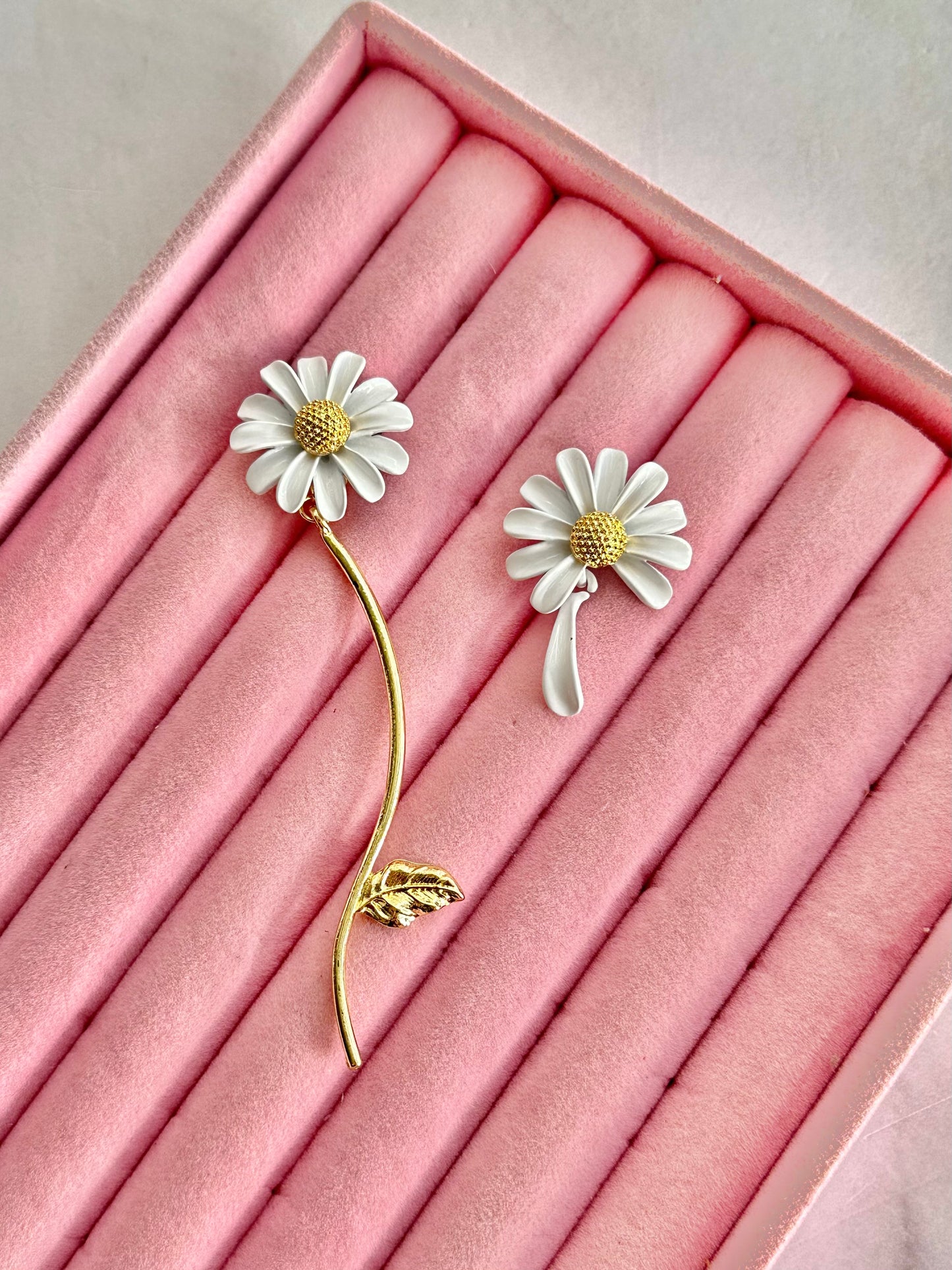 ARETES ASIMÉTRICOS FLOR