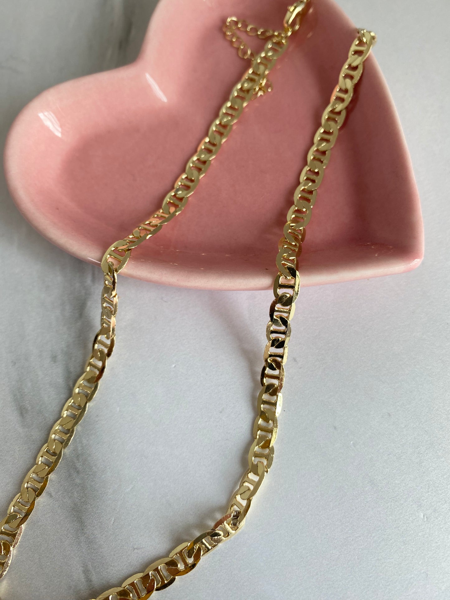 COLLAR DELGADO CHAPA ORO