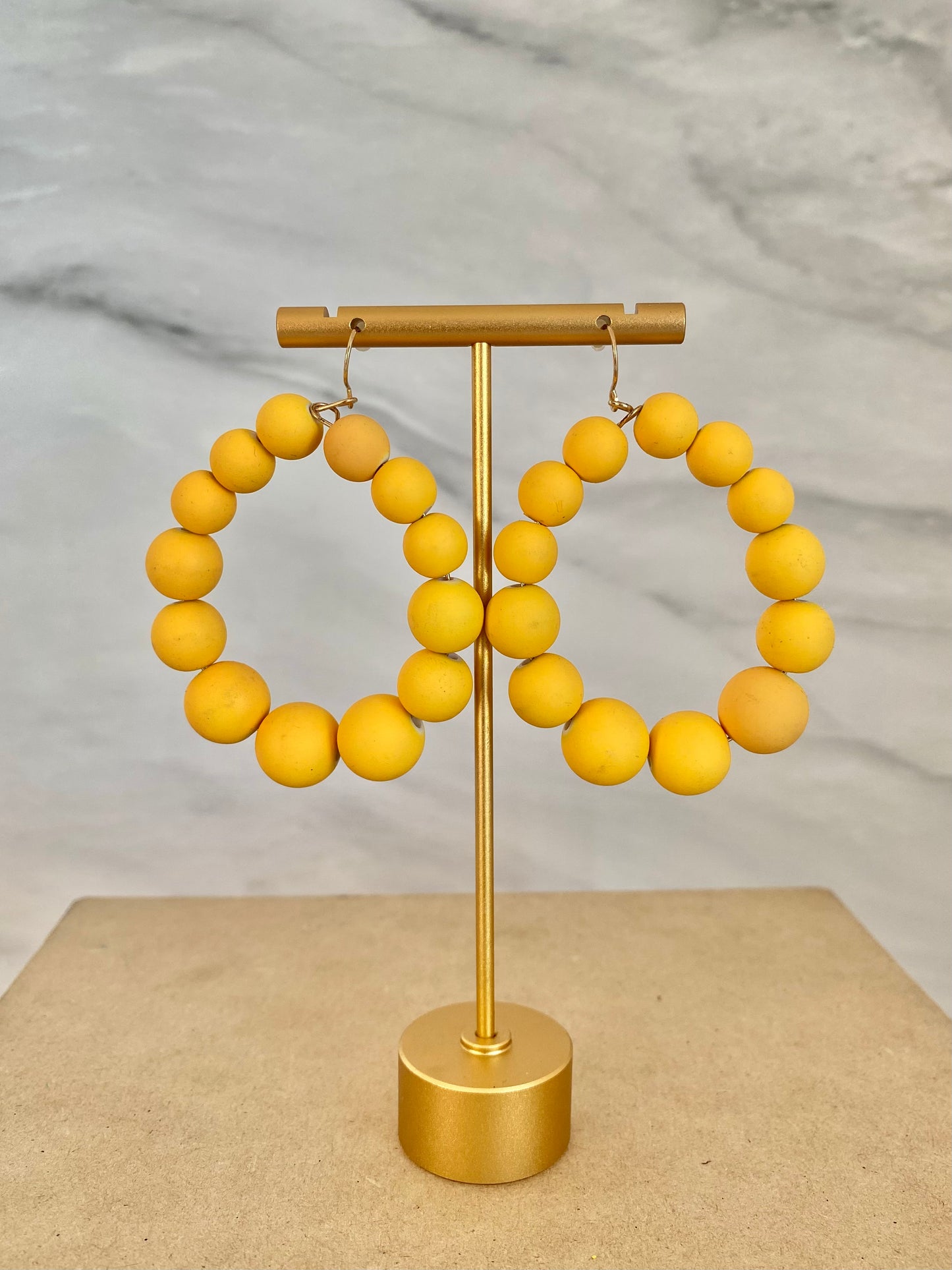 ARETES ARRACADAS NARANJA