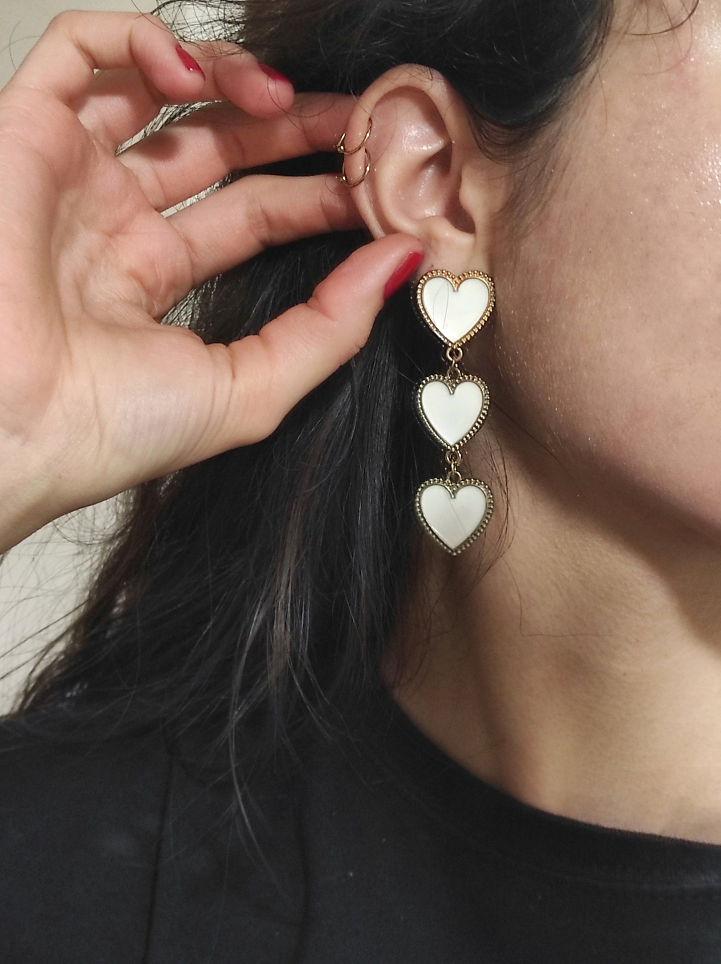 ARETES DE CORAZON BLANCOS