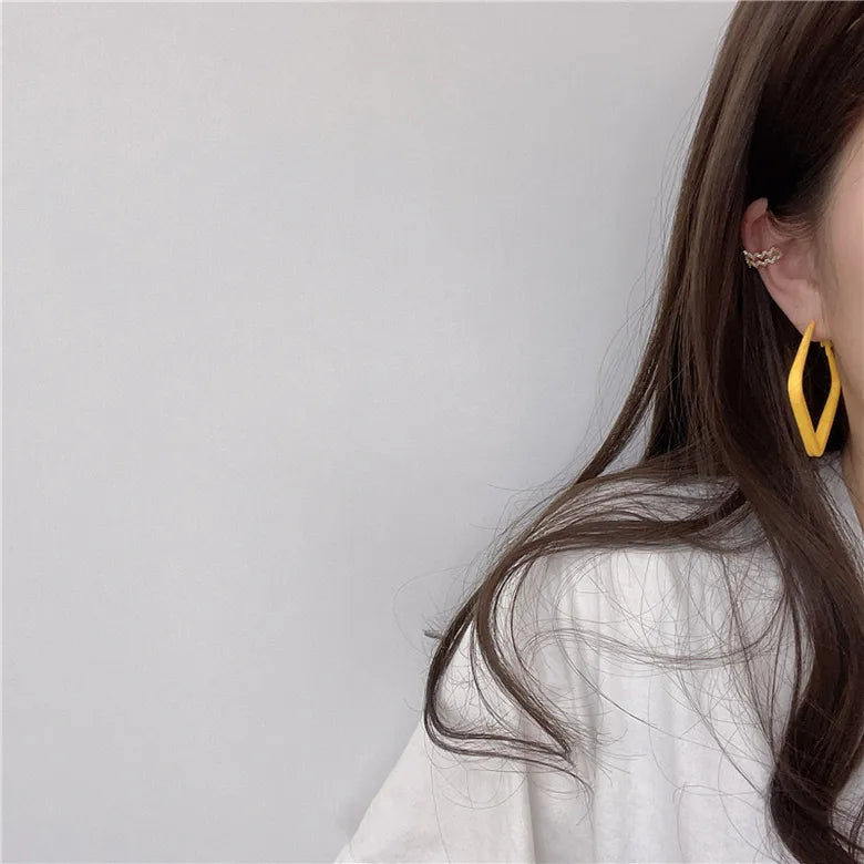 ARRACADAS CUADRADAS BLANCO