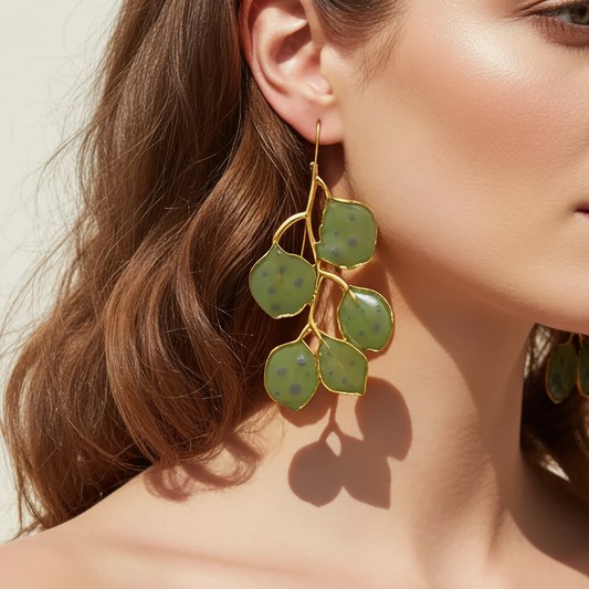 ARETES LARGOS HOJAS