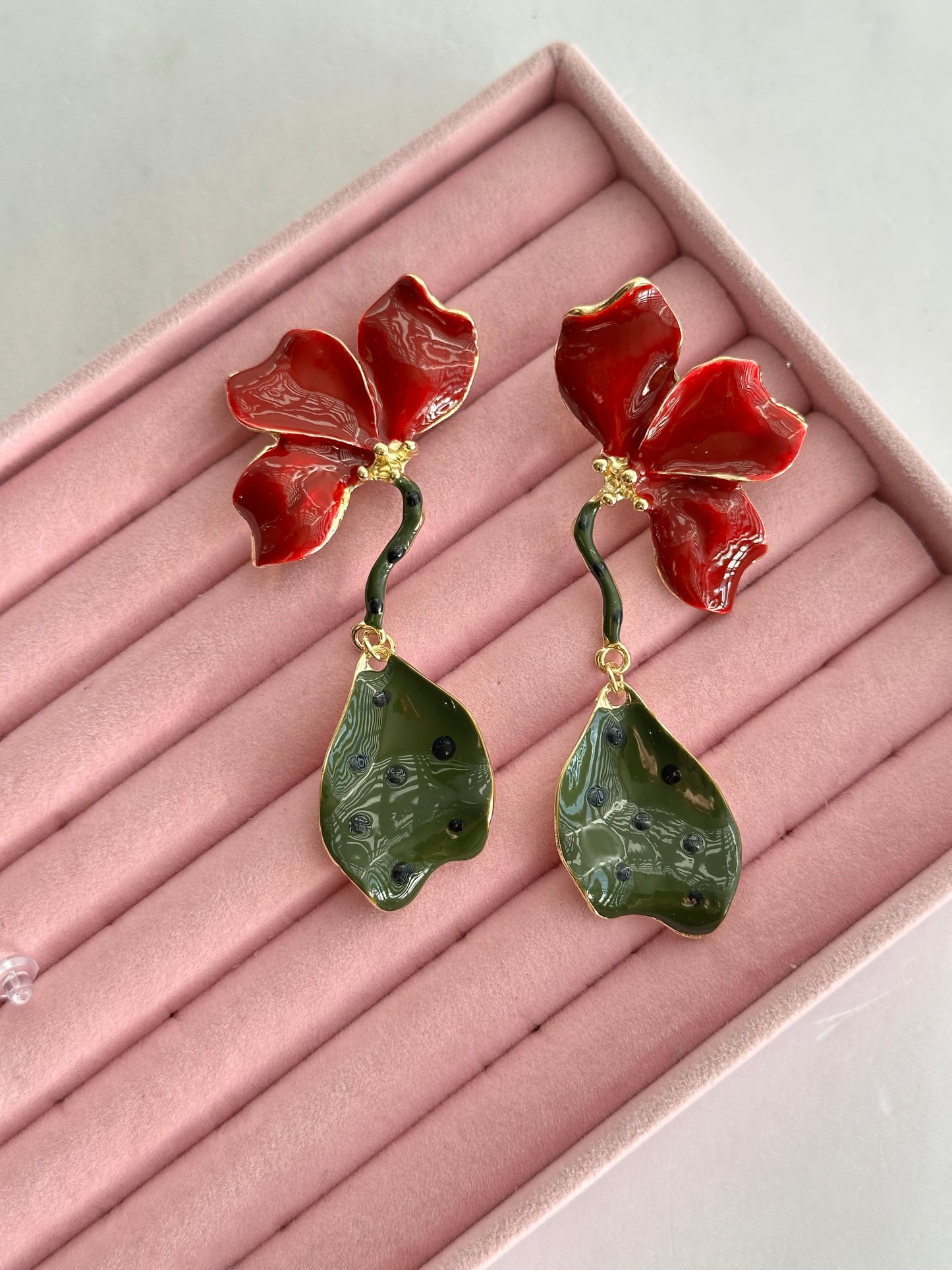 ARETES FLOR LARGOS