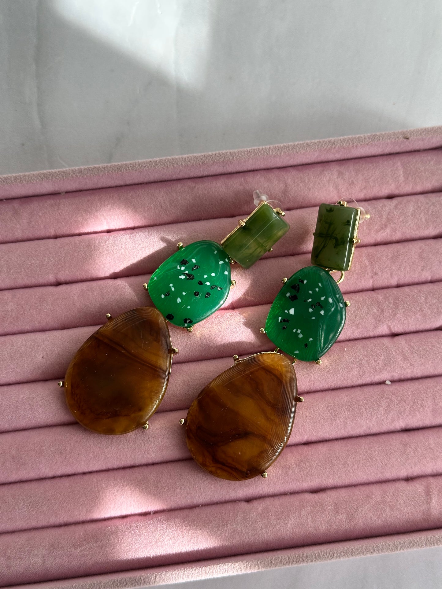 ARETES LARGOS RESINA