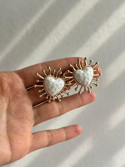 ARETES DE CORAZÓN
