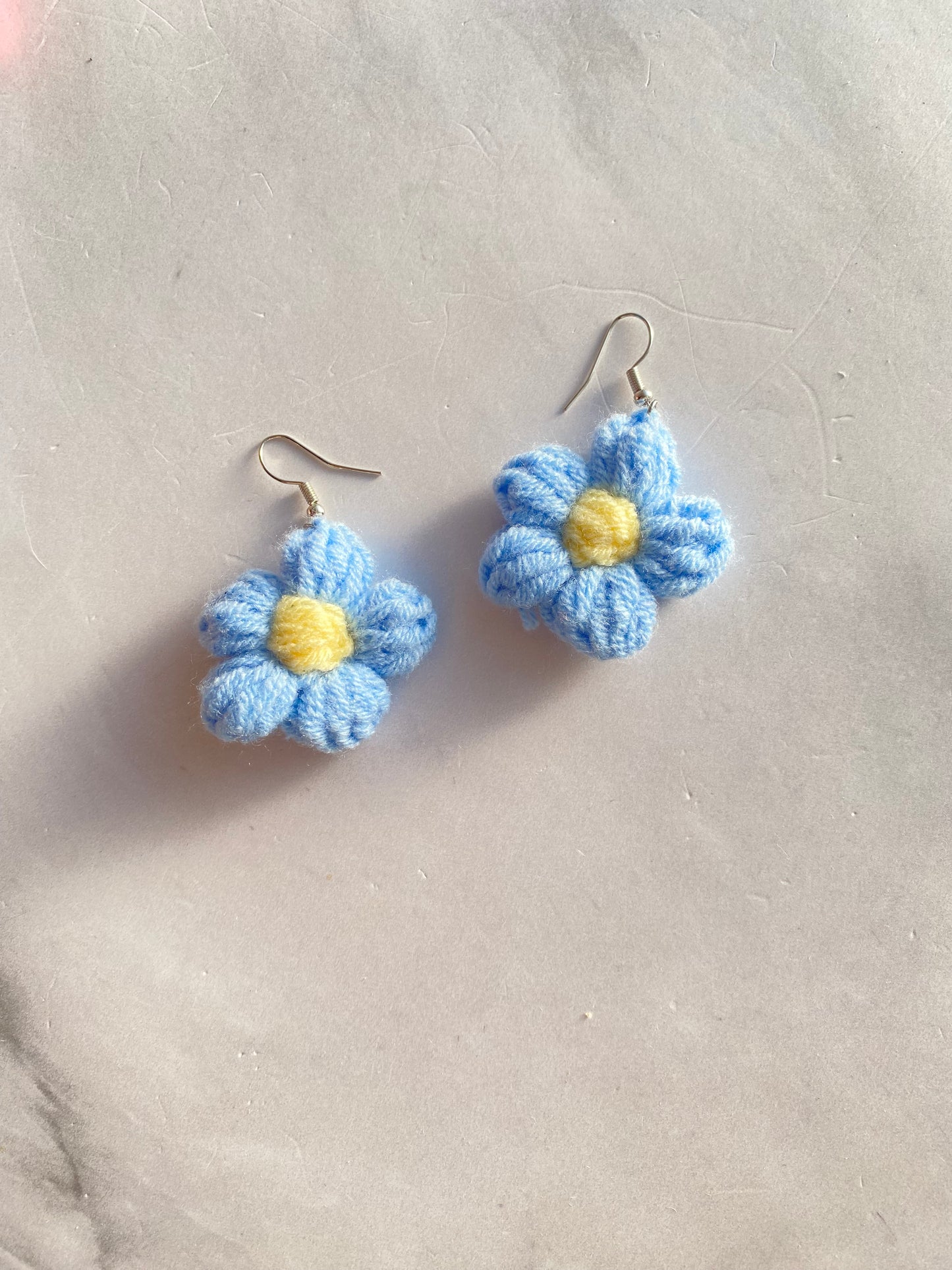 ARETES FLOR CROCHET