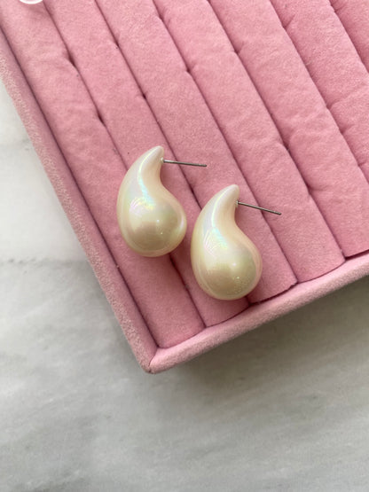 ARETES GOTA MEDIANOS PERLA