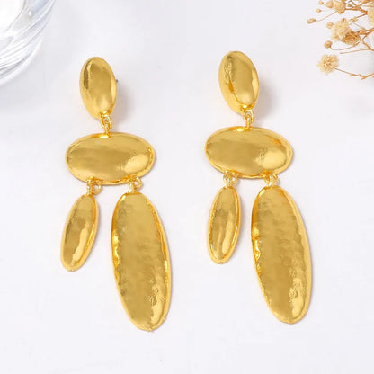 ARETES LARGOS GOTA