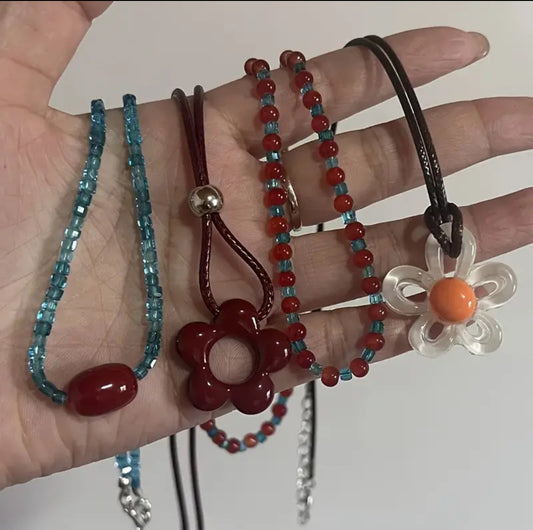 COLLAR CUENTAS ACRILICO