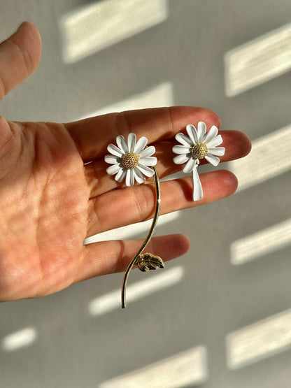 ARETES ASIMÉTRICOS FLOR