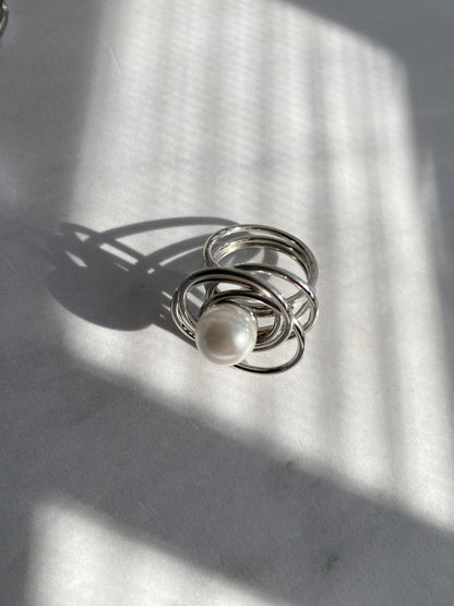 ANILLO AMARA IRREGULAR PERLA AC INOX