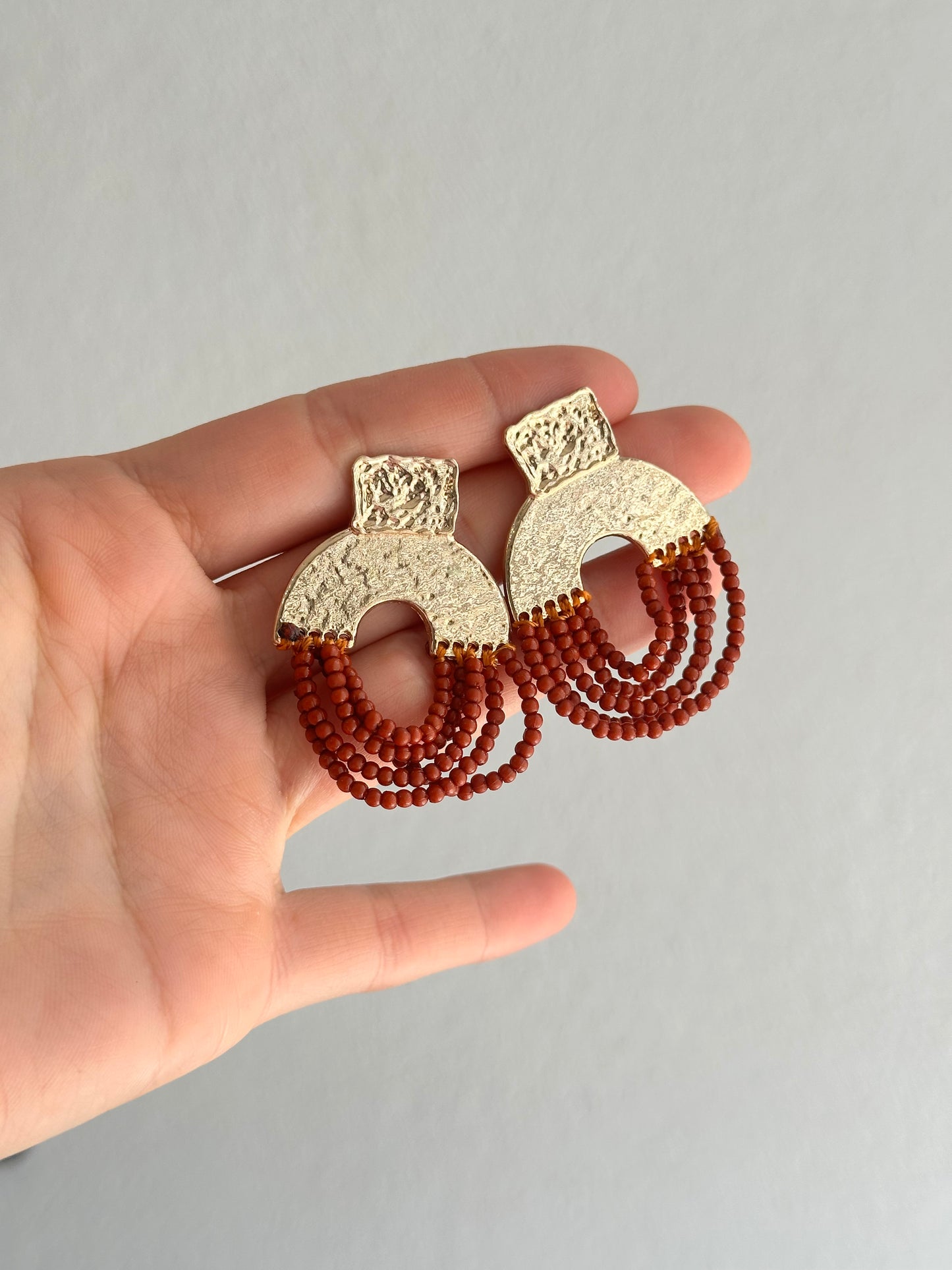 ARETES DE CUENTAS