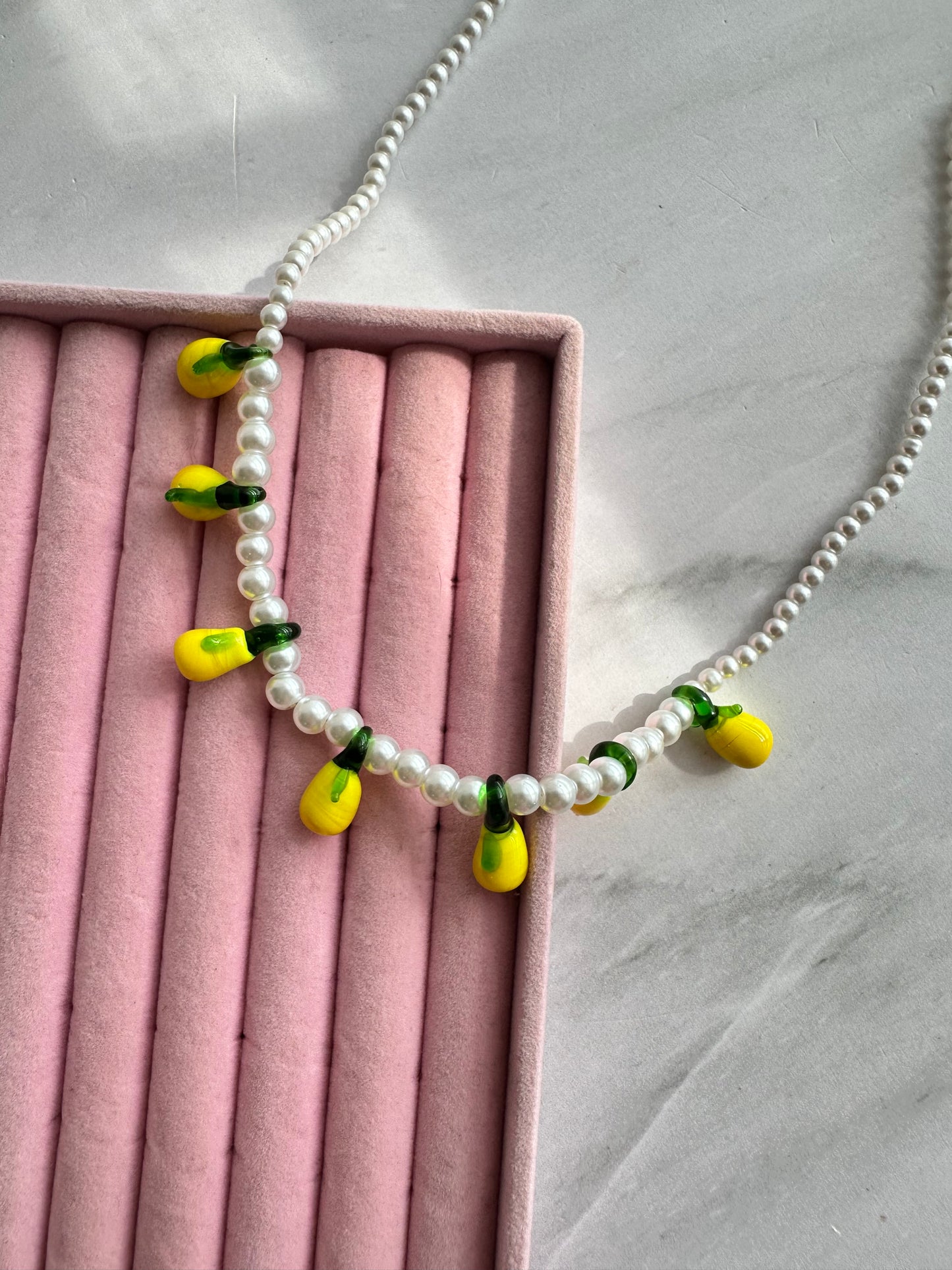 COLLAR TROPICAL LIMONES