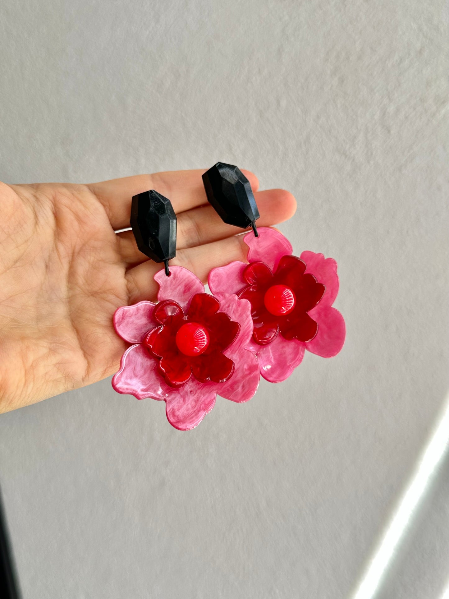 ARETES FLOR ACRÍLICO