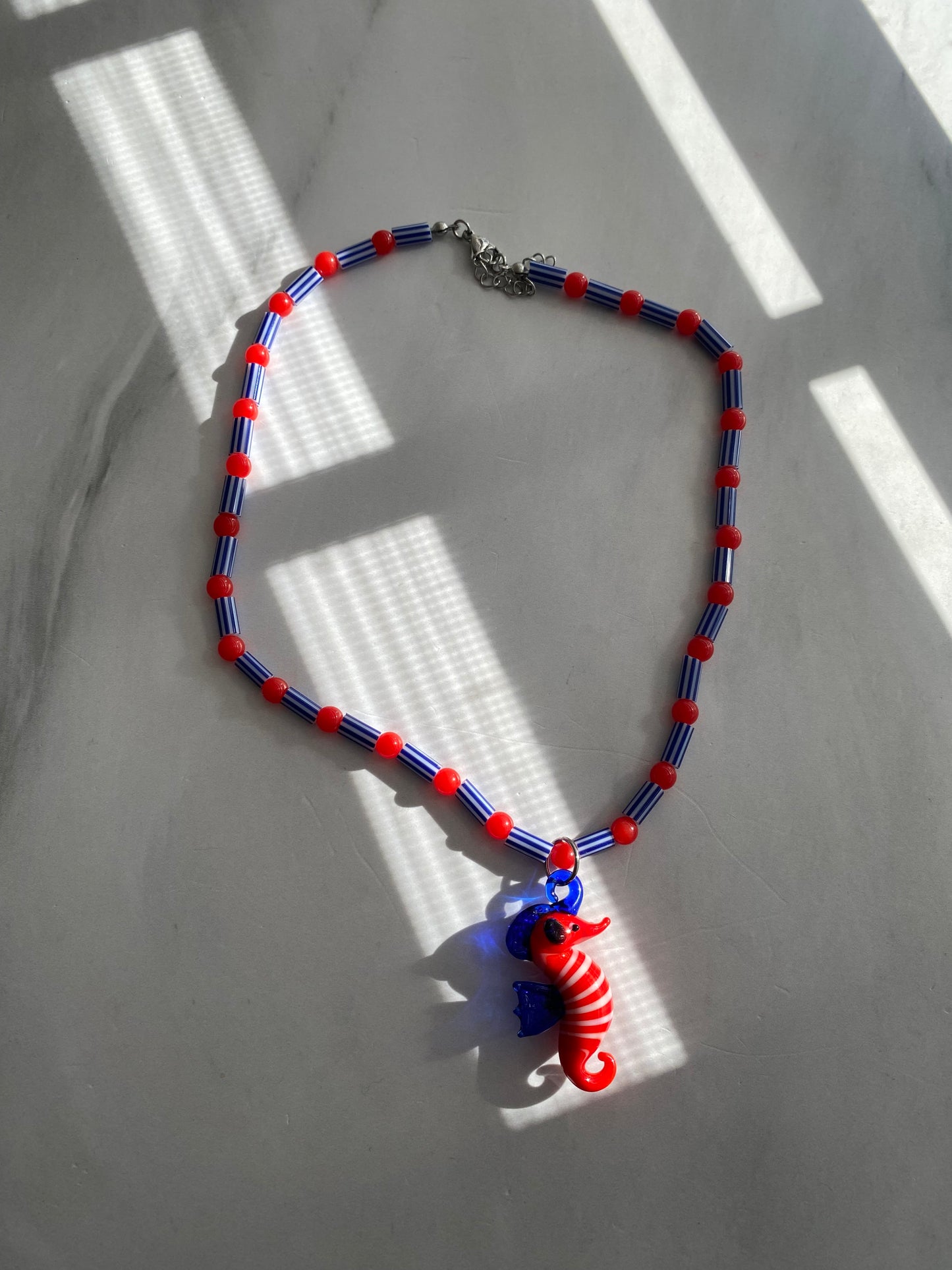 COLLAR CABALLITO VIDRIO