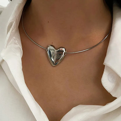 COLLAR CORAZÓN AC INO