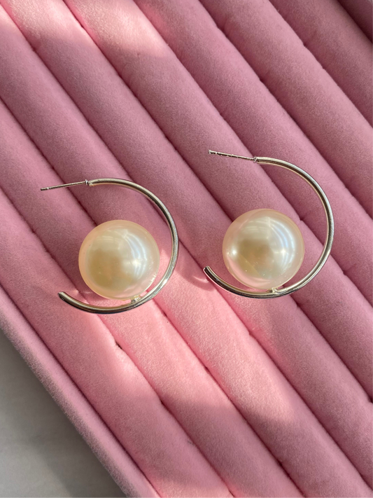 ARRACADAS CON PERLA PLATA