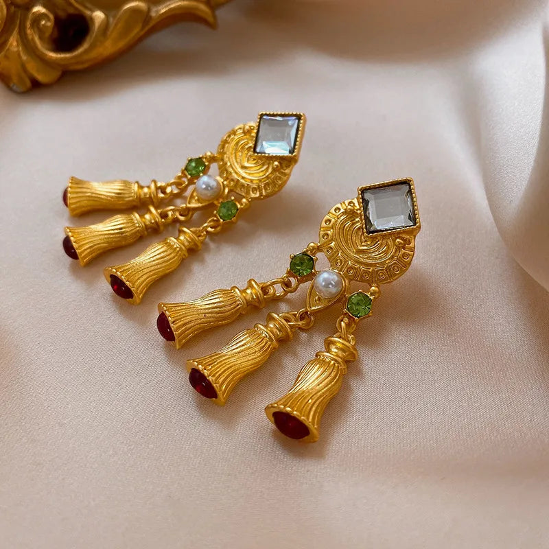 ARETES ESTILO VINTAGE