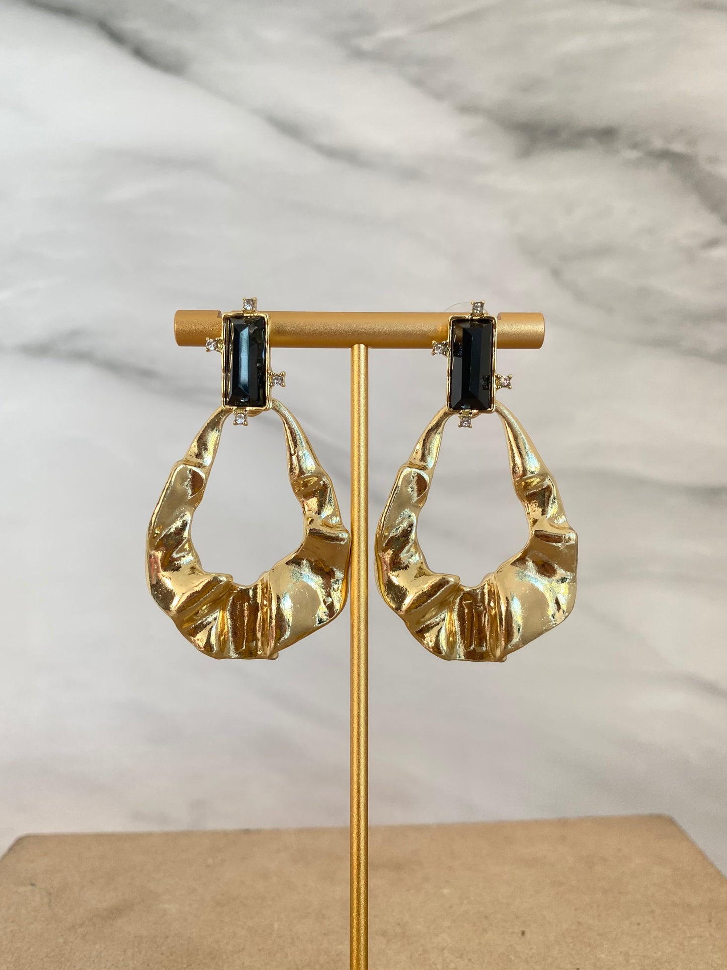 ARETES LARGOS DORADOS